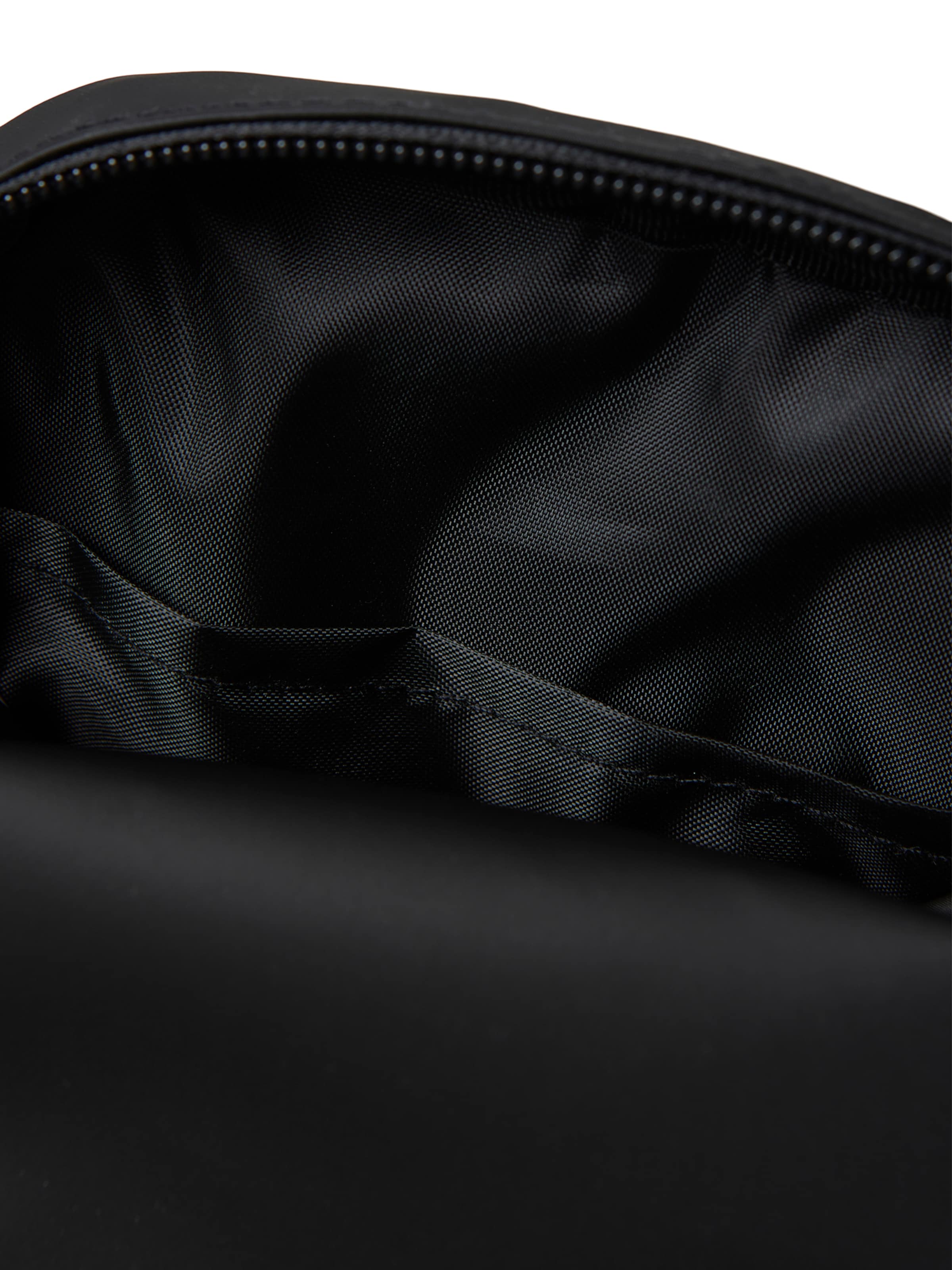 JACK & JONES Válltáska 'JACKAIDEN' - fekete