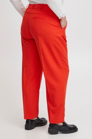 Fransa - regular Pantalón de pinzas en rojo