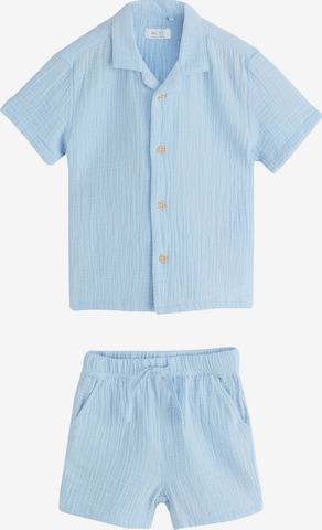 Next Set in Blue: front