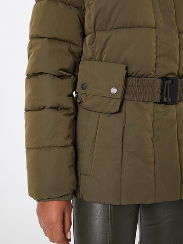 ESPRIT Winter Jacket in Green