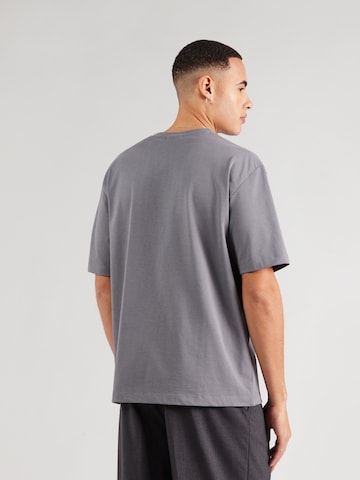 Lindbergh T-shirt i grå