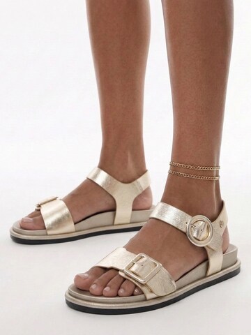 Maciejka Sandals 'K7460-25/00-1' in Gold