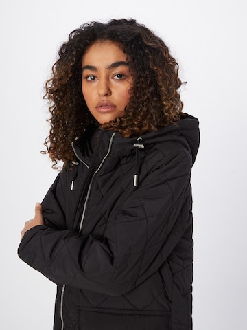 Manteau fonctionnel 'Aura' MAKIA en noir