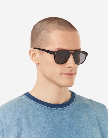 HAWKERS Sunglasses 'Diver' in Black: front