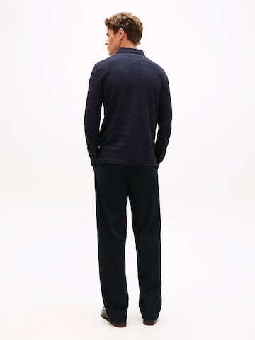 TOMMY HILFIGER Bluser & t-shirts i blå