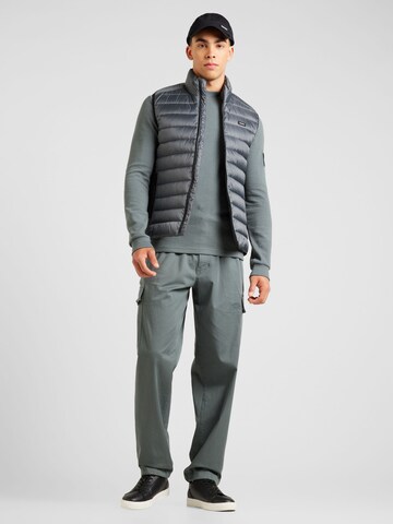 Calvin Klein Жилетка в Серый