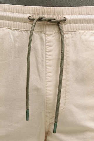 CAMP DAVID Regular Basic Shorts aus Twill mit Elastikbund in Beige