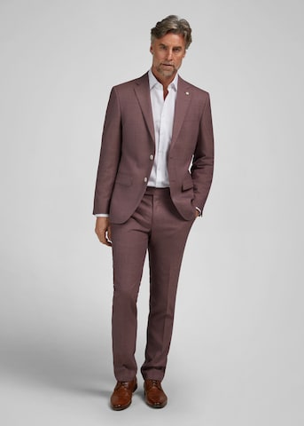HECHTER PARIS Slim fit Suit in Red: front