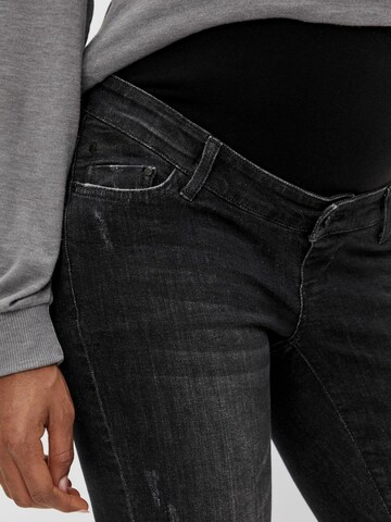 MAMALICIOUS Slimfit Jeans in Schwarz