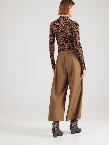 s.Oliver Wide leg Παντελόνι πλισέ σε καφέ