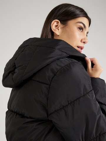 Veste de sport 'AMANDA' ONLY PLAY en noir