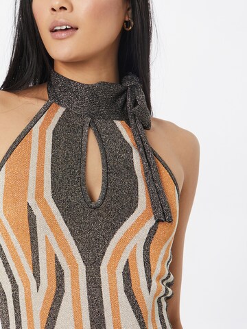 Top di Karen Millen in beige