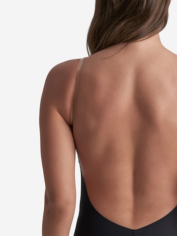Bye Bra - Body moldeador 'Low Back Bodysuit Thong' en negro