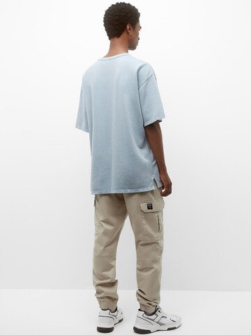 Pull&Bear Tapered Cargobyxa i grå