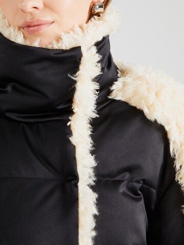 Veste d’hiver PATRIZIA PEPE en noir