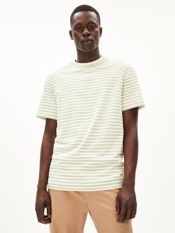 T-Shirt ARMEDANGELS en mélange de couleurs : devant