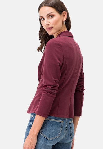 zero Blazer in Red