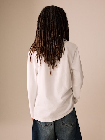 Next Shirt in Wit