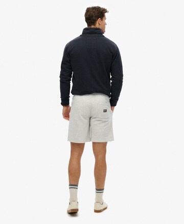 Superdry Regular Broek 'Essential' in Grijs