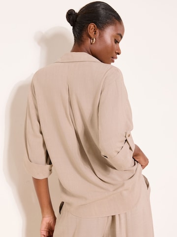 Chemisier Lipsy en beige