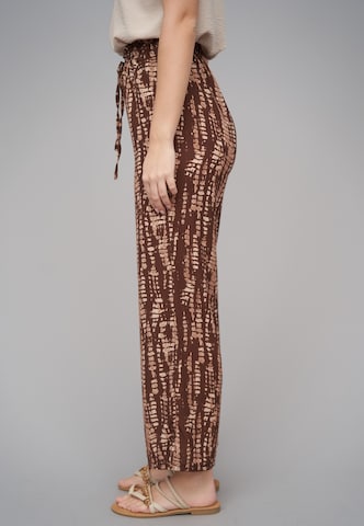 Cloud5ive Zvonové kalhoty Kalhoty – hnědá