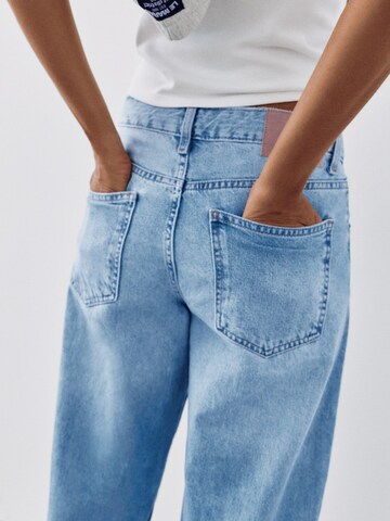 Pull&Bear Barrel Jeans in Blau