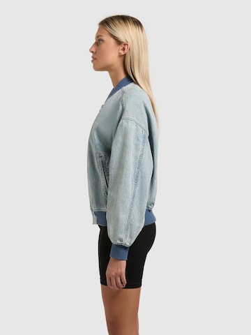 Veste mi-saison 'Clara' khujo en bleu