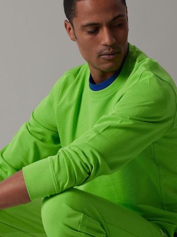 Sweat-shirt 'Felpa Girocollo' OWN Off With Nature en vert