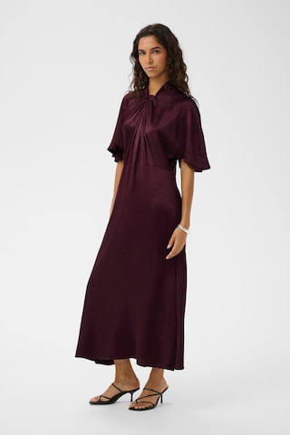 SOAKED IN LUXURY Kjole 'SLRiyan Miria' i rød