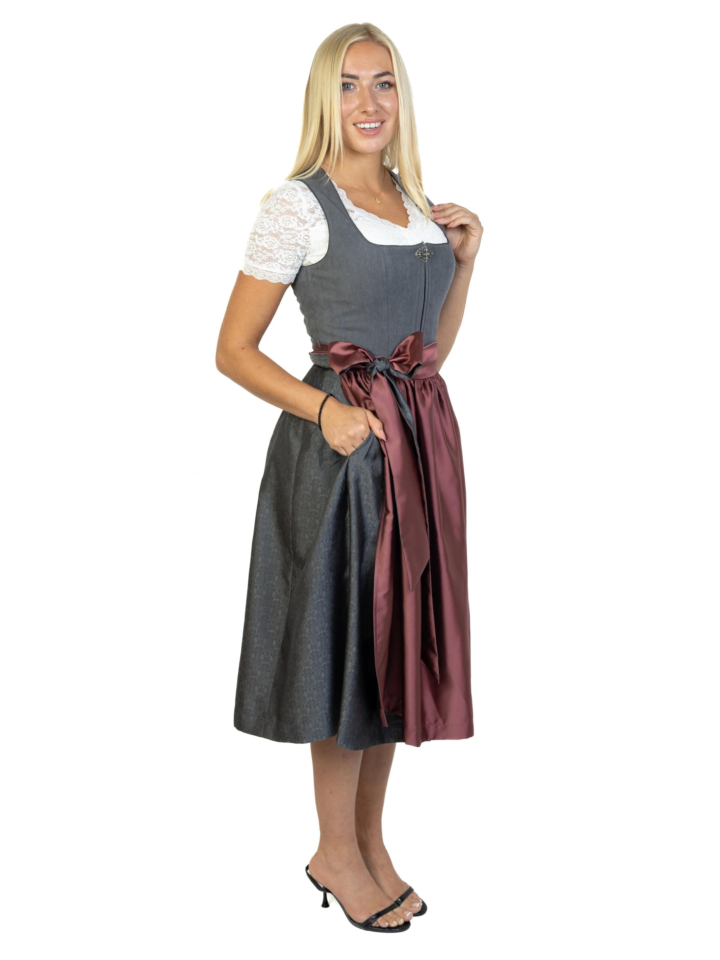 Trachtl Dirndl 'Trachtl Sissi Anthrazit/Rose'‌‌‌‌‌‌‌‌‌‌ in Grau