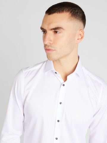 OLYMP Slim fit Poslovna srajca 'Level 5' | bela barva