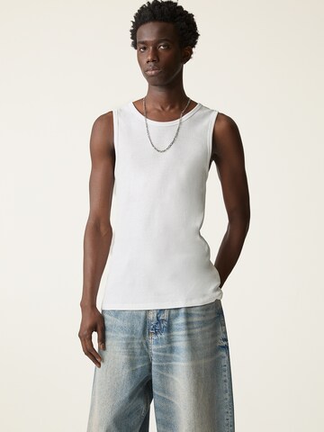 Pull&Bear Tričko – černá: přední strana