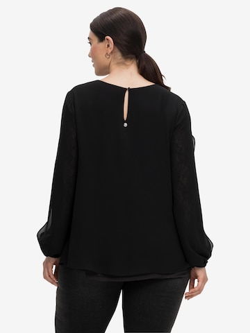 SHEEGO Tunic in Black