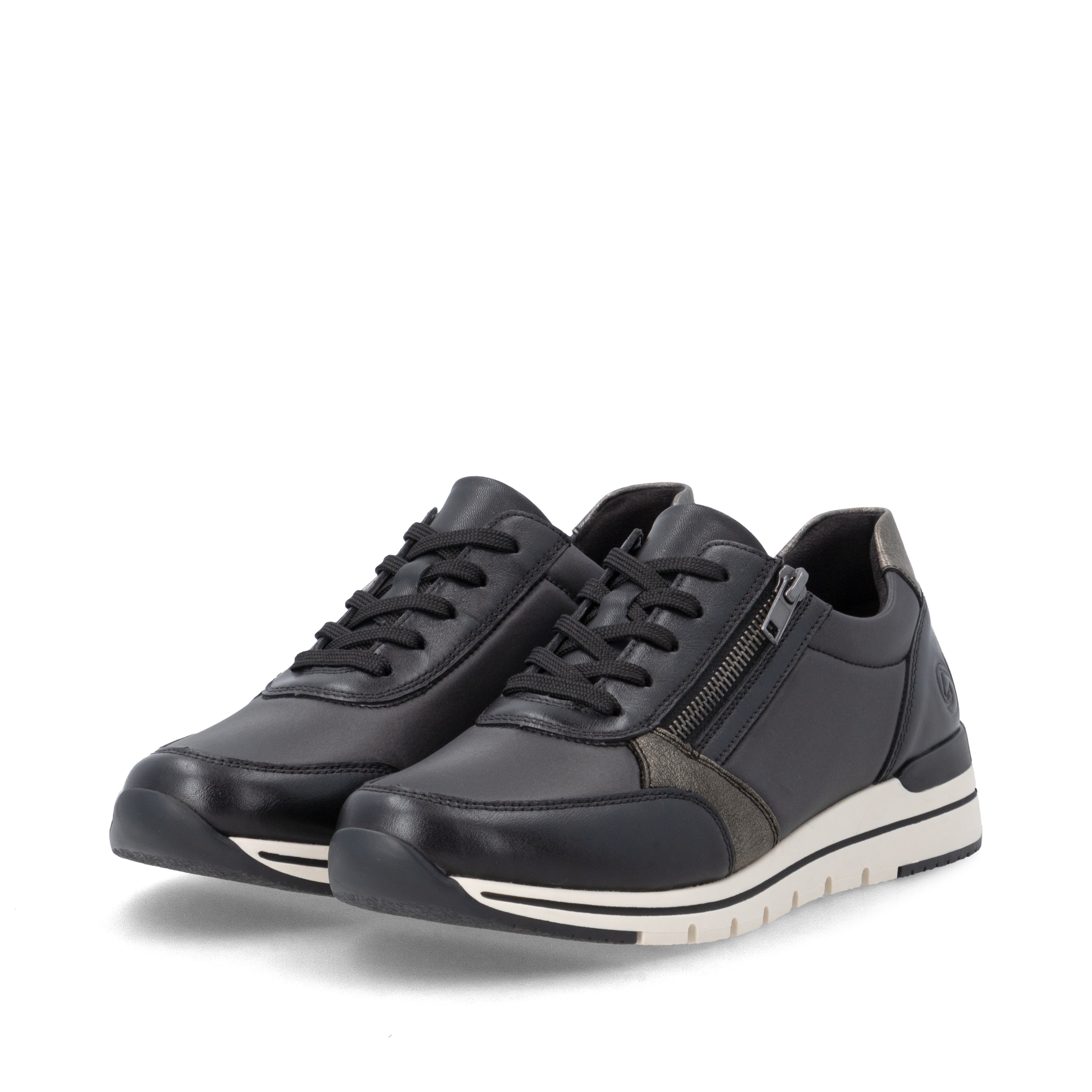 Baskets basses REMONTE en noir