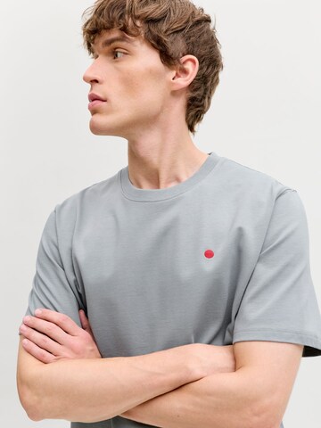 T-Shirt 'Road' R.D.D. ROYAL DENIM DIVISION en gris