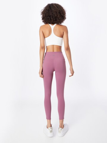 Skinny Pantaloni sportivi di SKECHERS in rosa