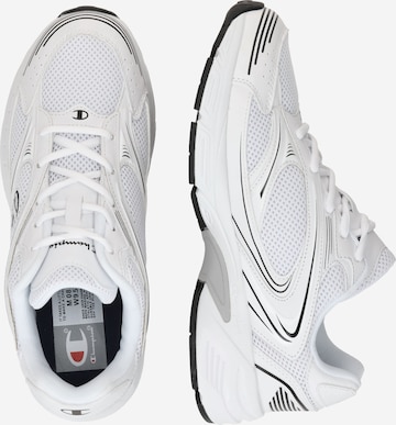 Champion Authentic Athletic Apparel Låg sneaker i vit