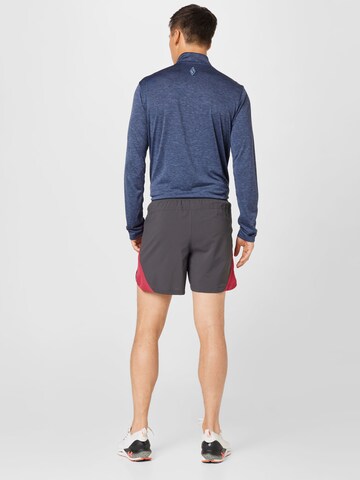 Regular Pantalon de sport 'Launch' UNDER ARMOUR en gris