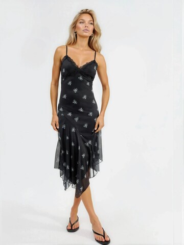 Hiccup Kleid in Schwarz