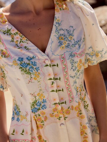 Robe Next en blanc