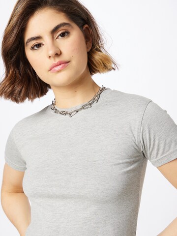 T-shirt Nasty Gal en gris