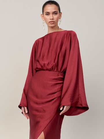 Rochie 'MARLOW ' de la Sável pe roșu