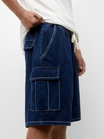 Loosefit Jeans cargo Pull&Bear en bleu