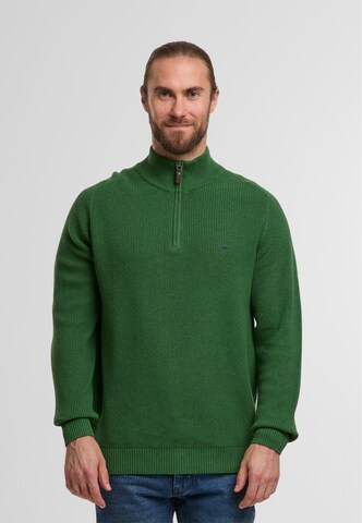 Pull-over FYNCH-HATTON en vert : devant