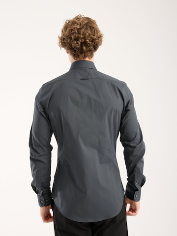 7Camicie Slim fit Zakelijk overhemd 'Leonardo Sport Poplin Stretch Man Shirt Brown' in Grijs