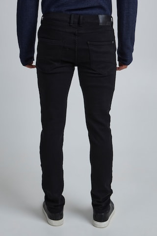 !Solid Slimfit 5-Pocket-Jeans in Schwarz