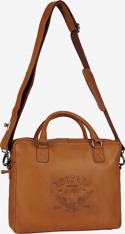 MUSTANG Crossbody Bag in Brown: front