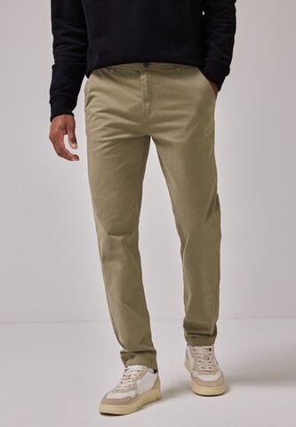 Street One MEN Slim fit Chino Pants in Brown: front