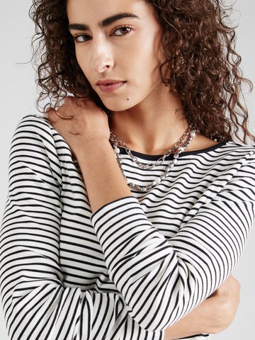 VERO MODA Paita 'VMChloe' värissä valkoinen