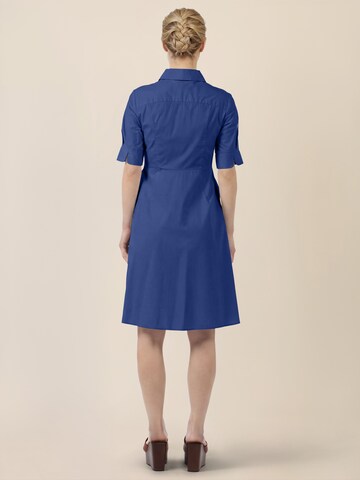 APART Kleid in Blau